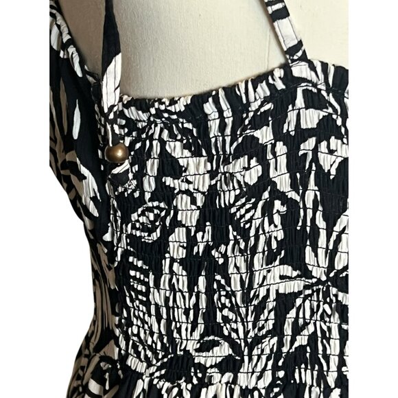 Angie boho black & white floral sundress with patterned hem Juniors M NWT - Picture 6 of 10